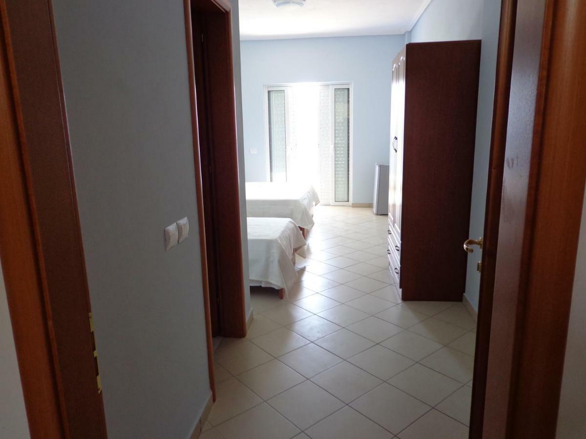 Olympian Rooms Dhërmi Exterior foto